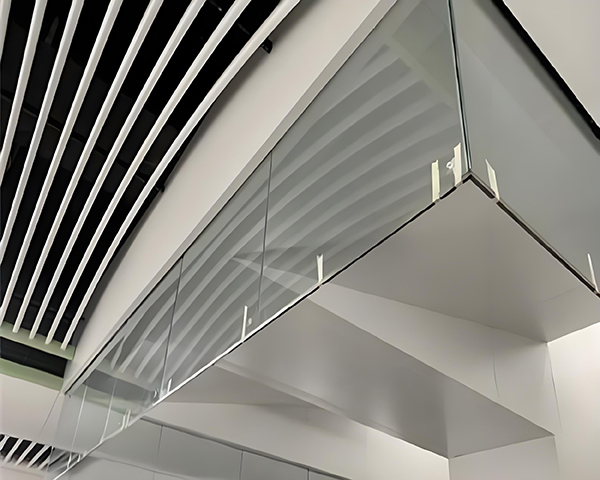 同仁玻璃同仁挡烟垂壁 同仁玻璃同仁挡烟垂壁