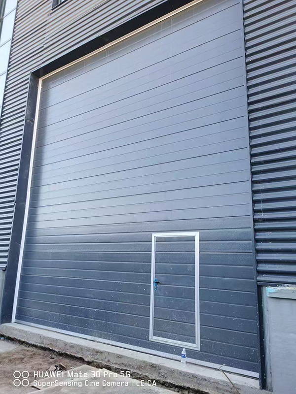 同仁车库门 同仁车库门