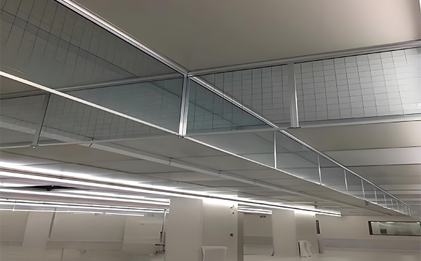 同仁玻璃挡烟垂壁