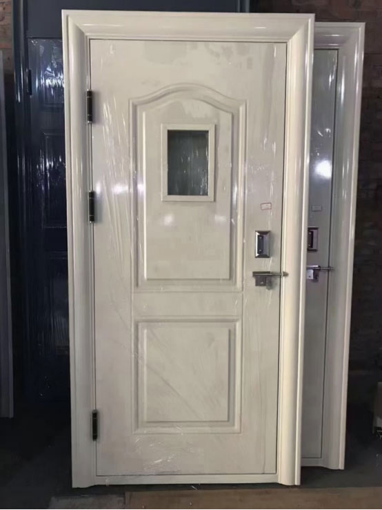 同仁学校教室门