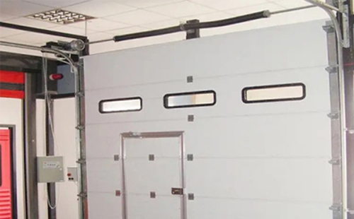 同仁工业提升门的安装方法